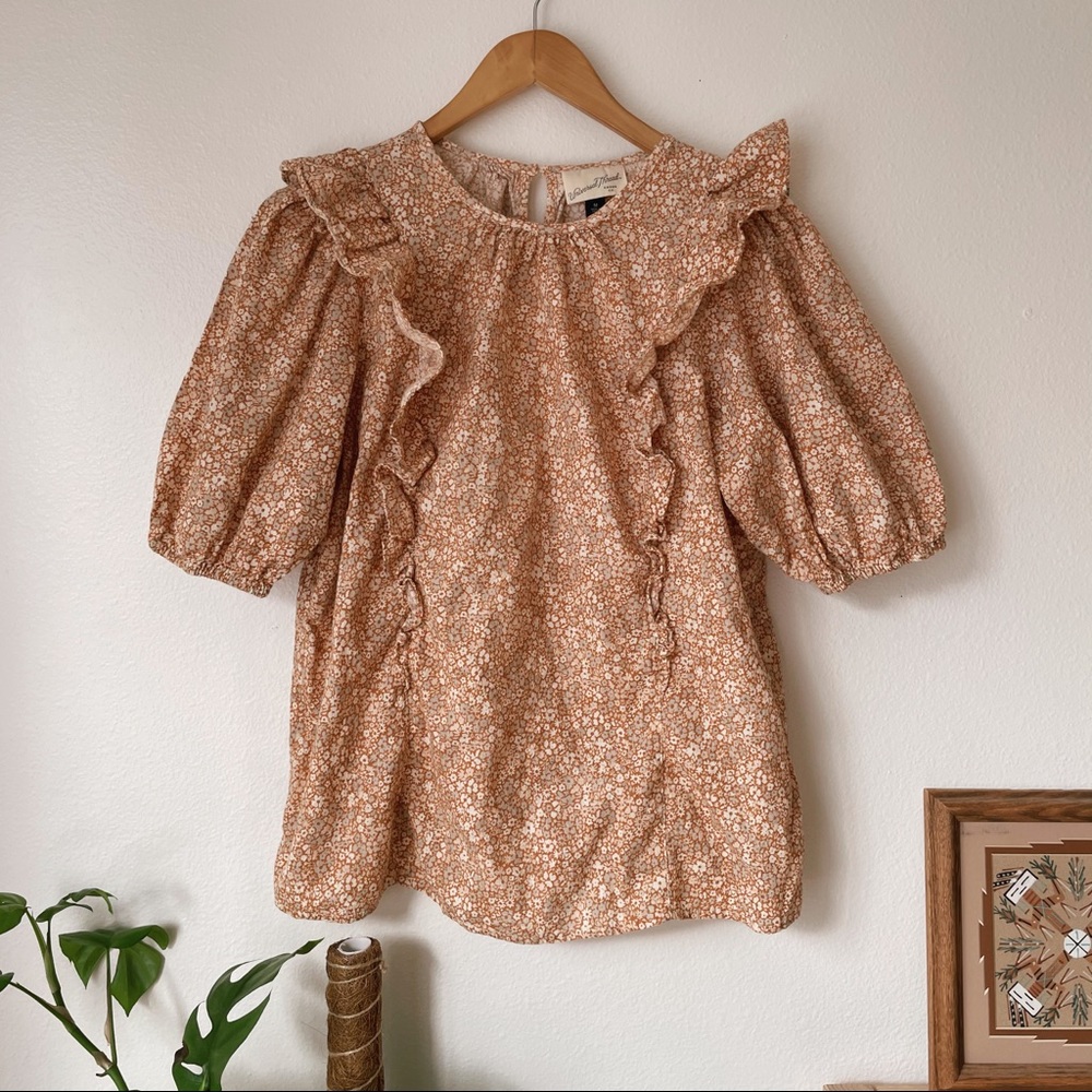 Floral Puff Sleeve Blouse